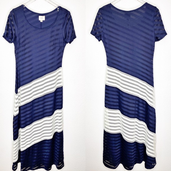 ECI Eyelet Maxi Dress - Picture 1 of 7